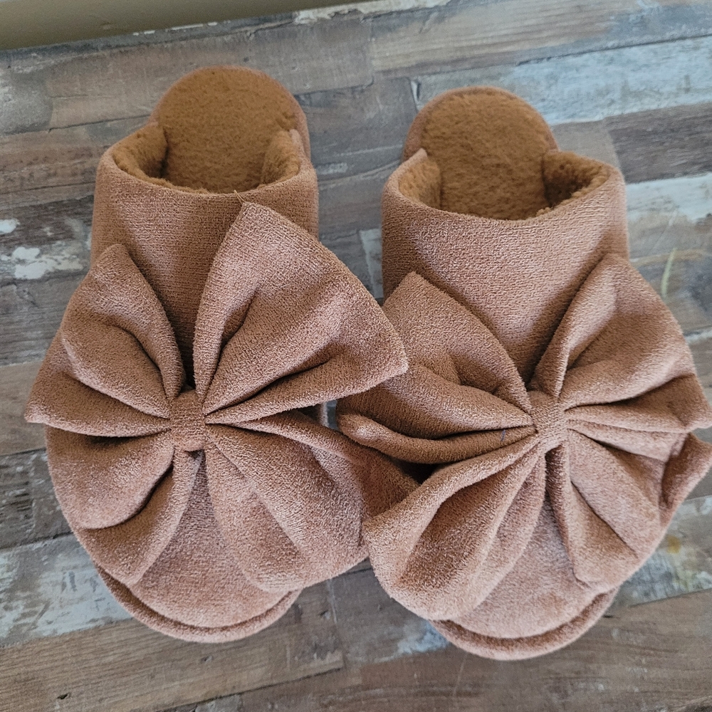 C.C slippers women